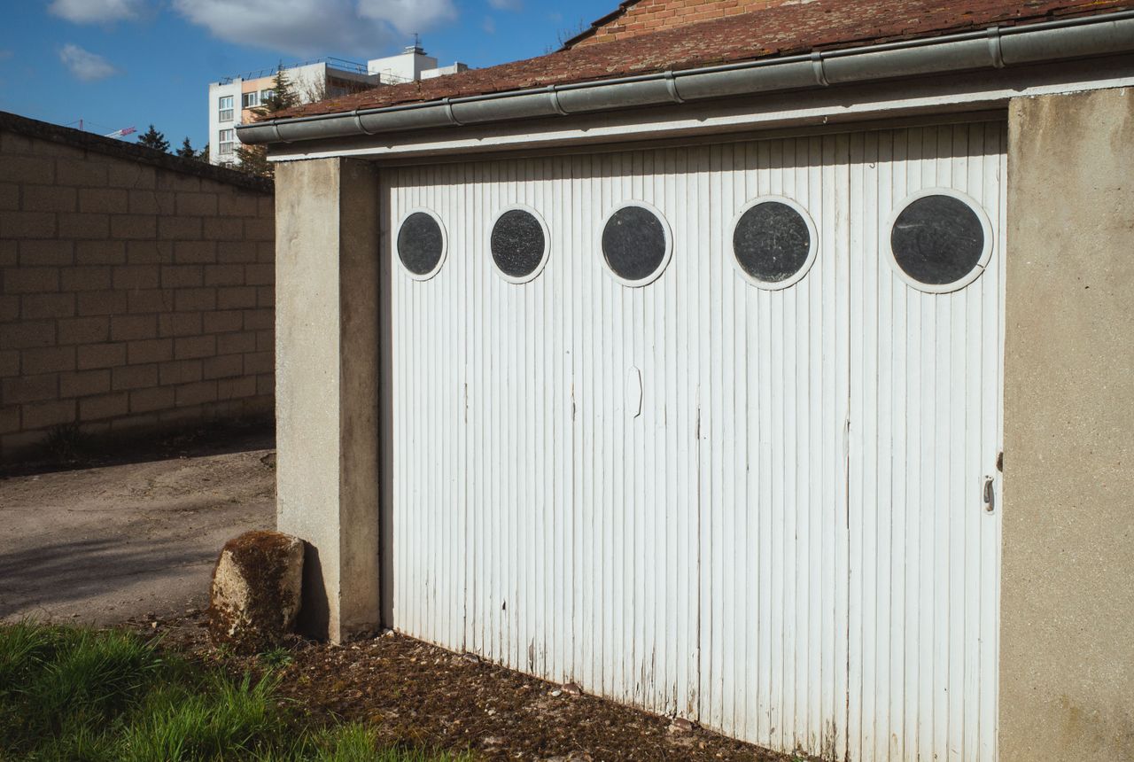 Garage door service in Middletown, NJ